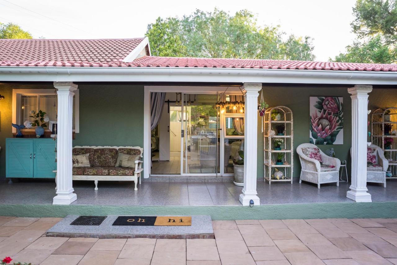 Gabbys Cottage Guesthouse Bloemfontein Luaran gambar