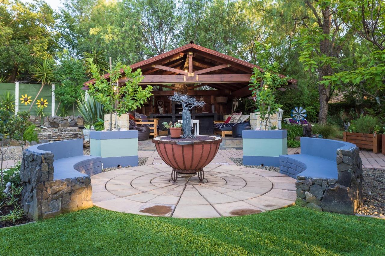 Gabbys Cottage Guesthouse Bloemfontein Luaran gambar